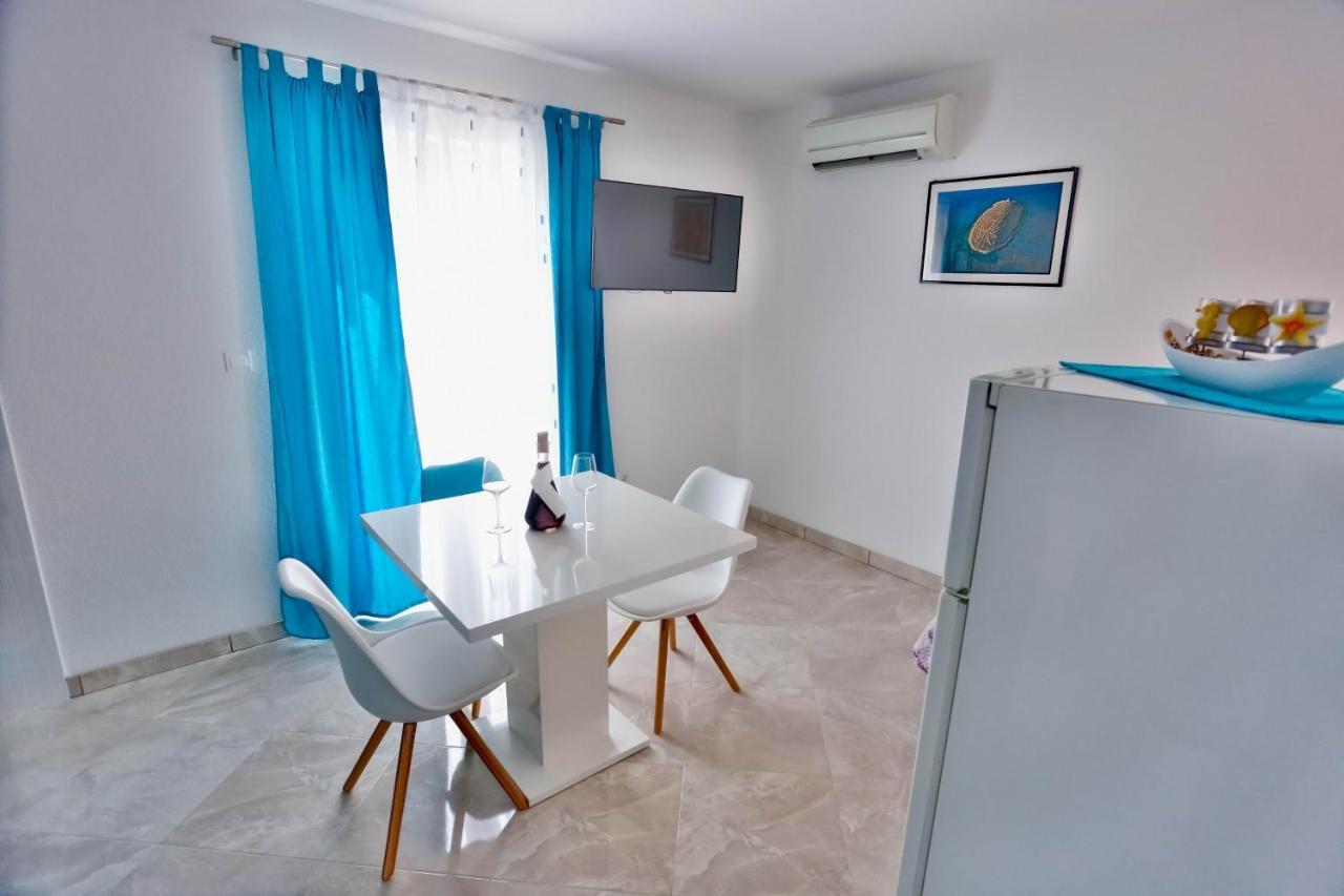Apartments With A Parking Space Sutivan, Brac - 752 Dış mekan fotoğraf
