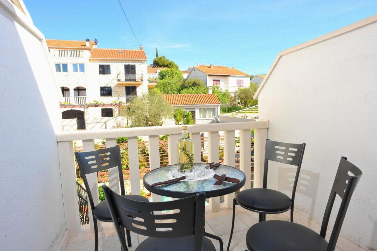 Apartments With A Parking Space Sutivan, Brac - 752 Dış mekan fotoğraf