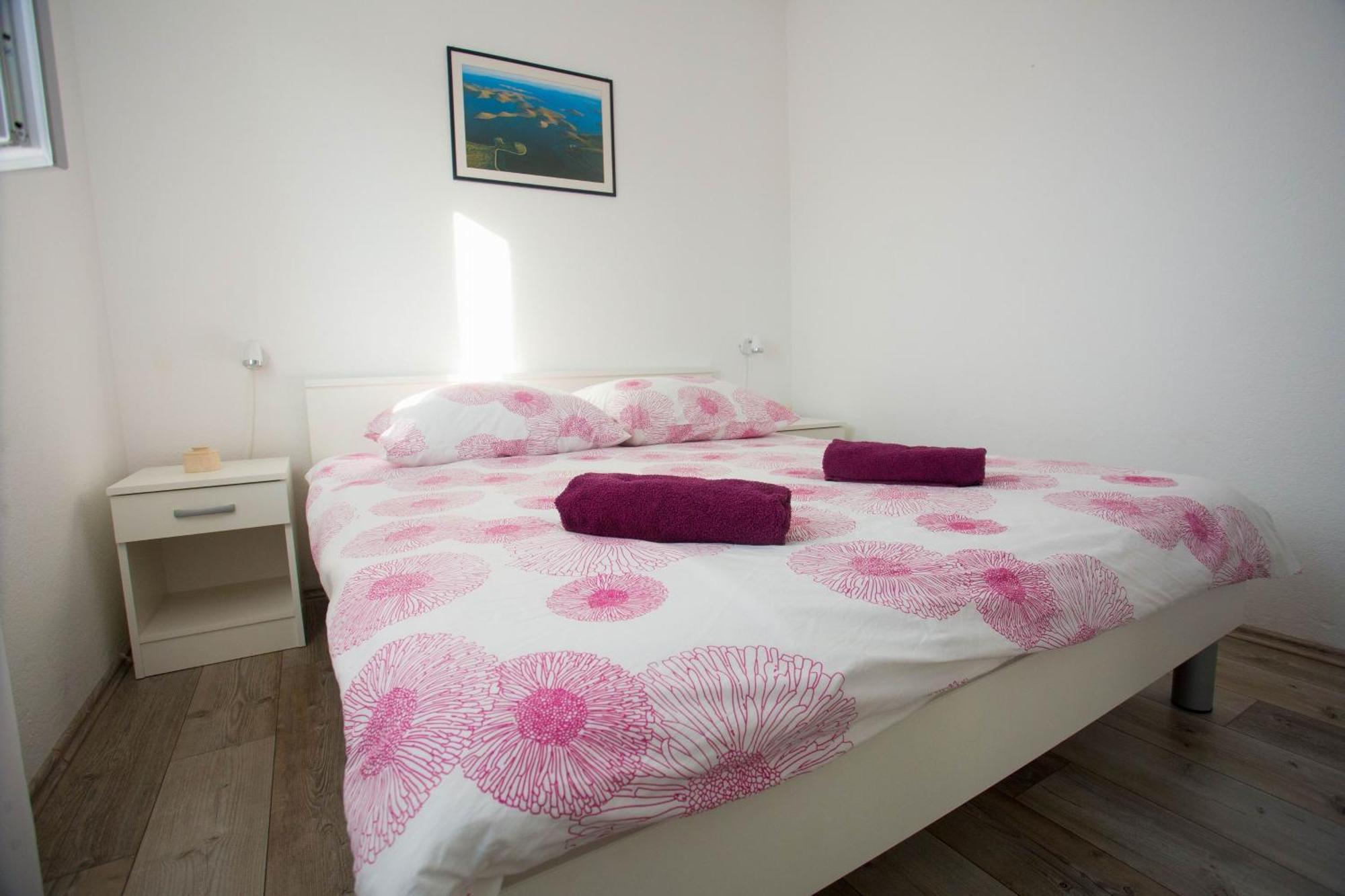 Apartments With A Parking Space Sutivan, Brac - 752 Oda fotoğraf